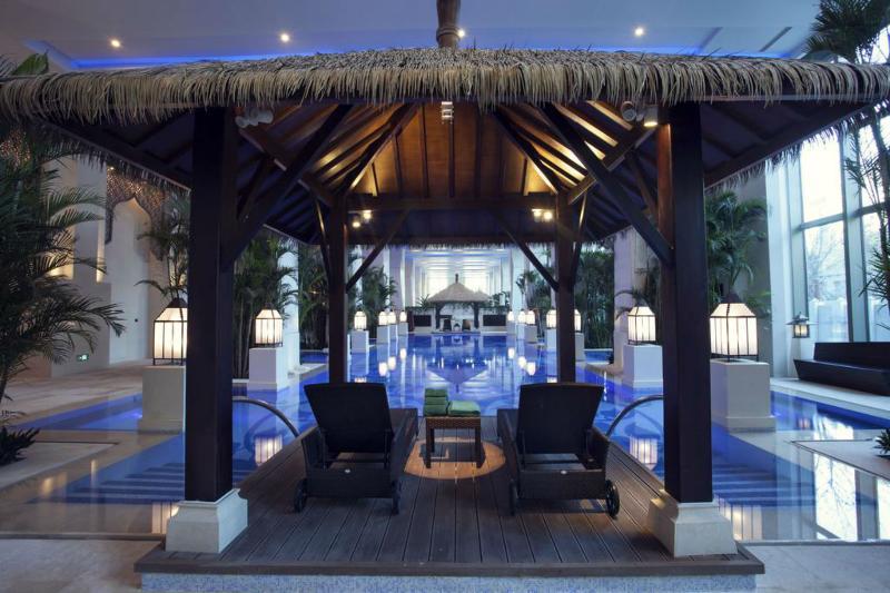 Palace Garden Hotel And Resorts Peking  Buitenkant foto